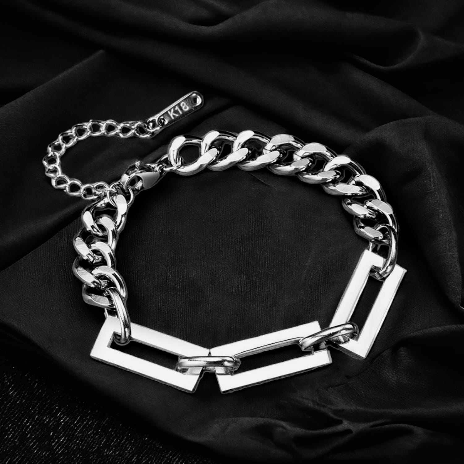 Armbänder