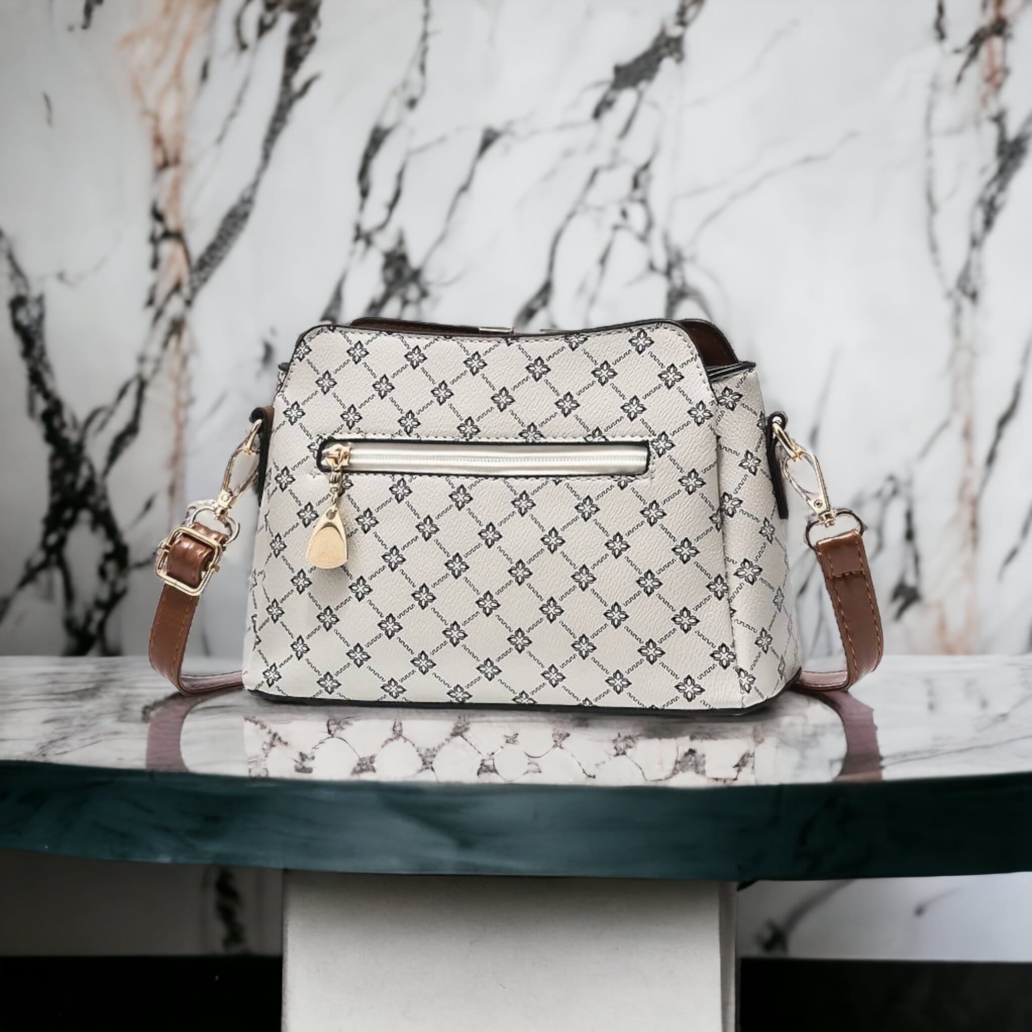 Klassisch elegant: Edellz Damen-Crossbody